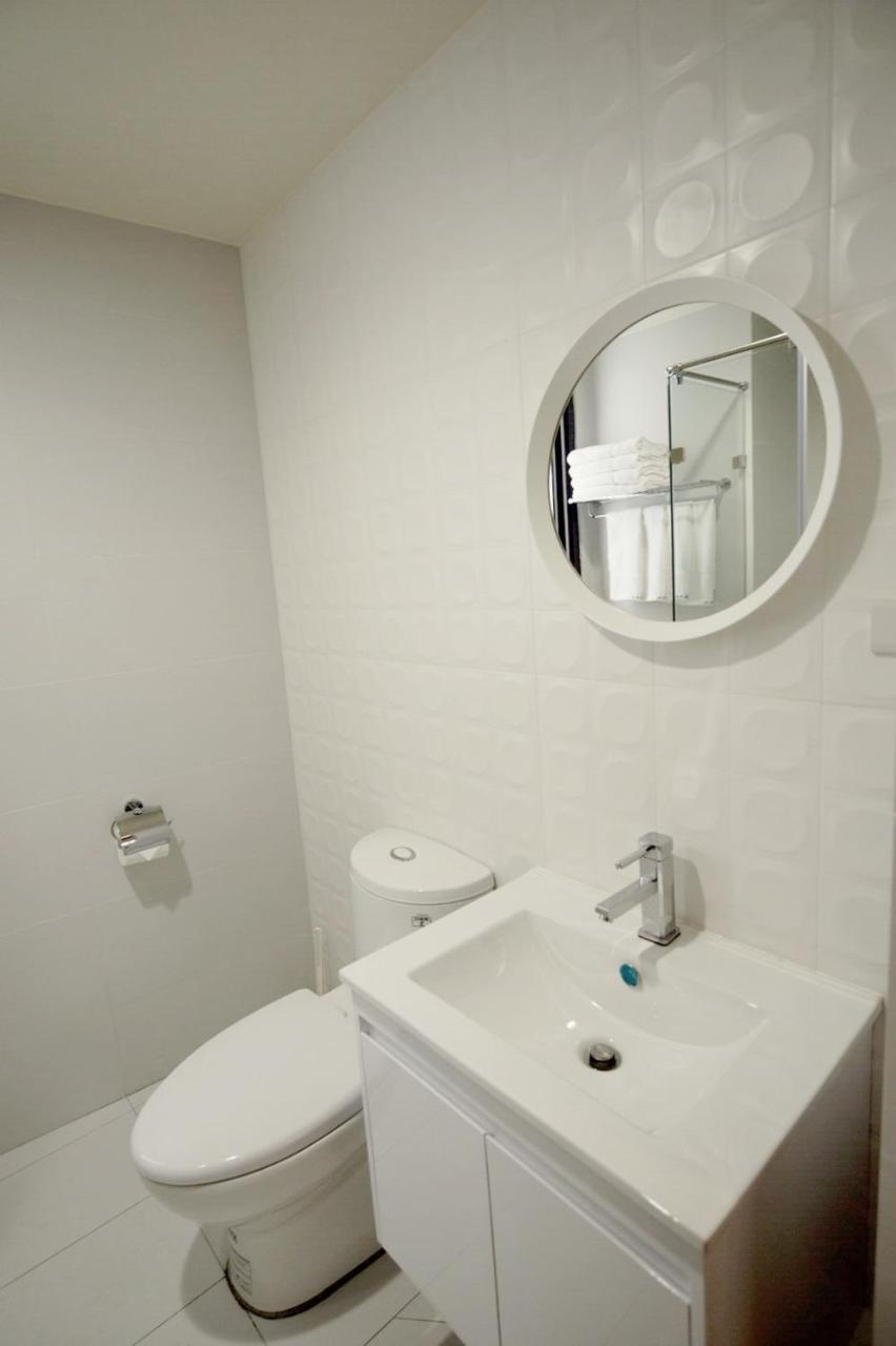 Sakagami Hotel Тайнань Экстерьер фото